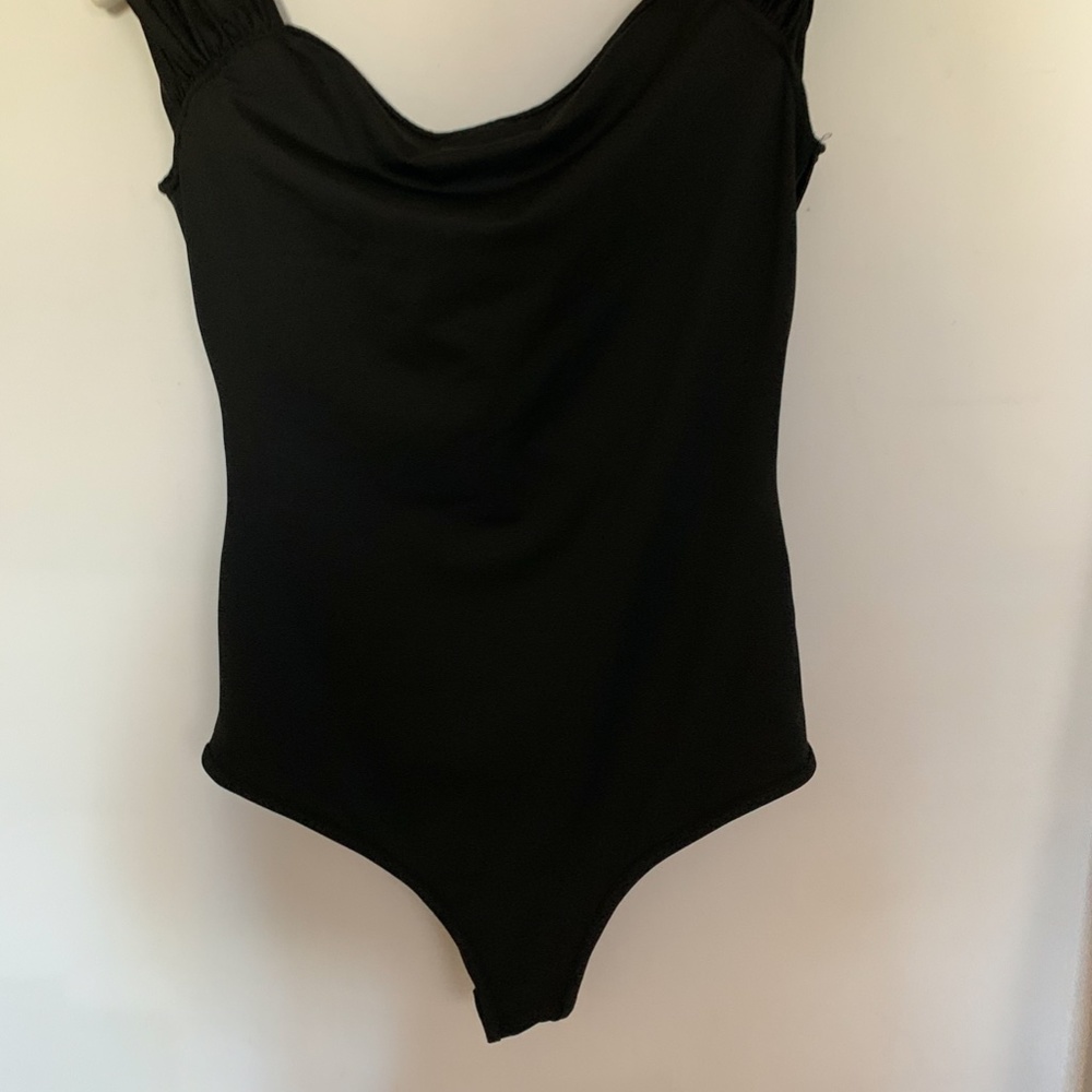 Black Ruched Bodysuit - Picture 5 of 6